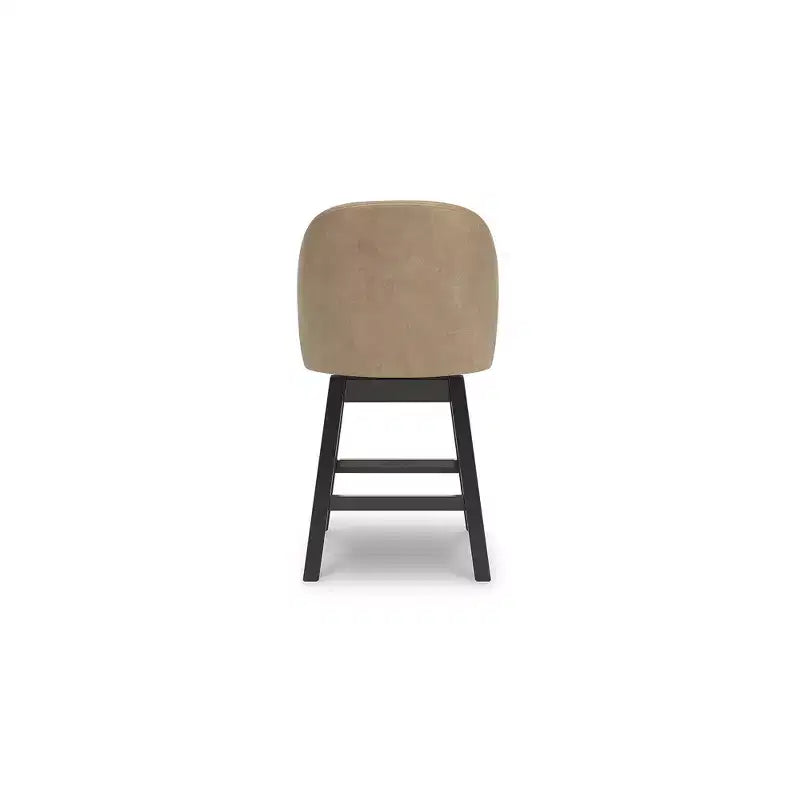 Signature Design by Ashley Neymorton - Sgabelli da Bar Girevoli con Altezza Contatore, Set da 2, Ecopelle Marrone