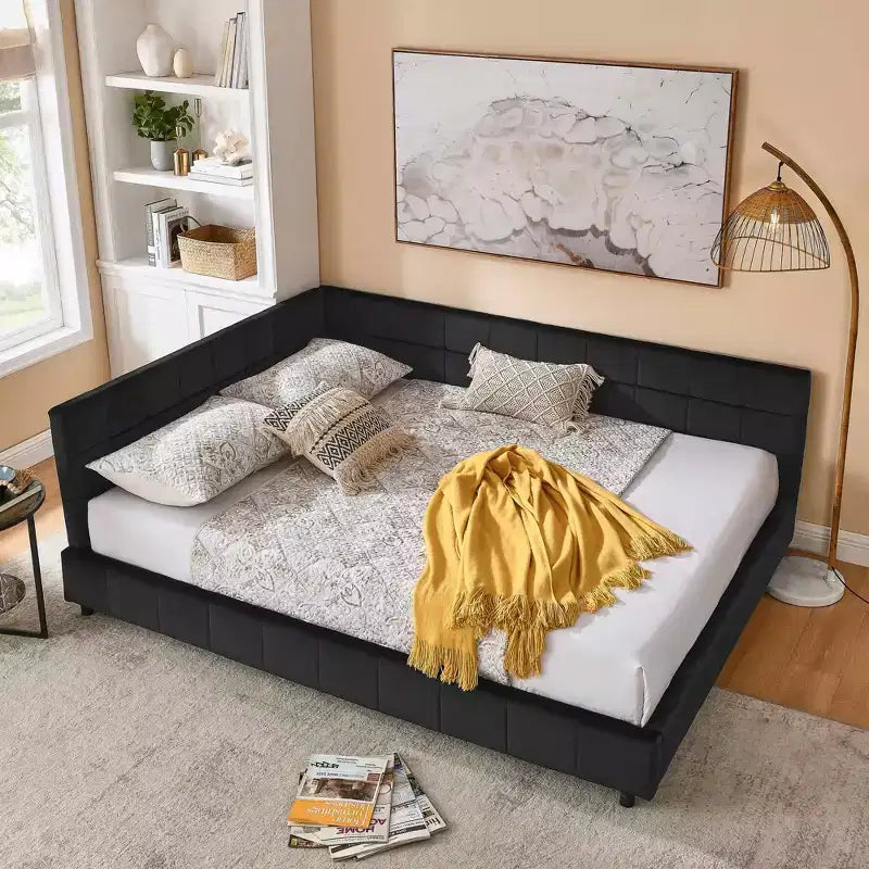 Letto Imbottito Queen Size con Testiera Trapuntata, Braccioli, in Velluto per Camera da Letto, Nero