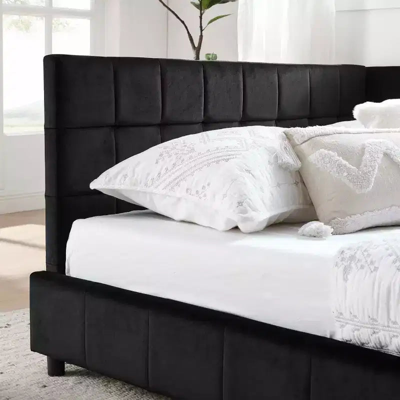 MAYEERTY Letto imbottito trapuntato Queen Size con schienale e braccioli in velluto per camera da letto, nero